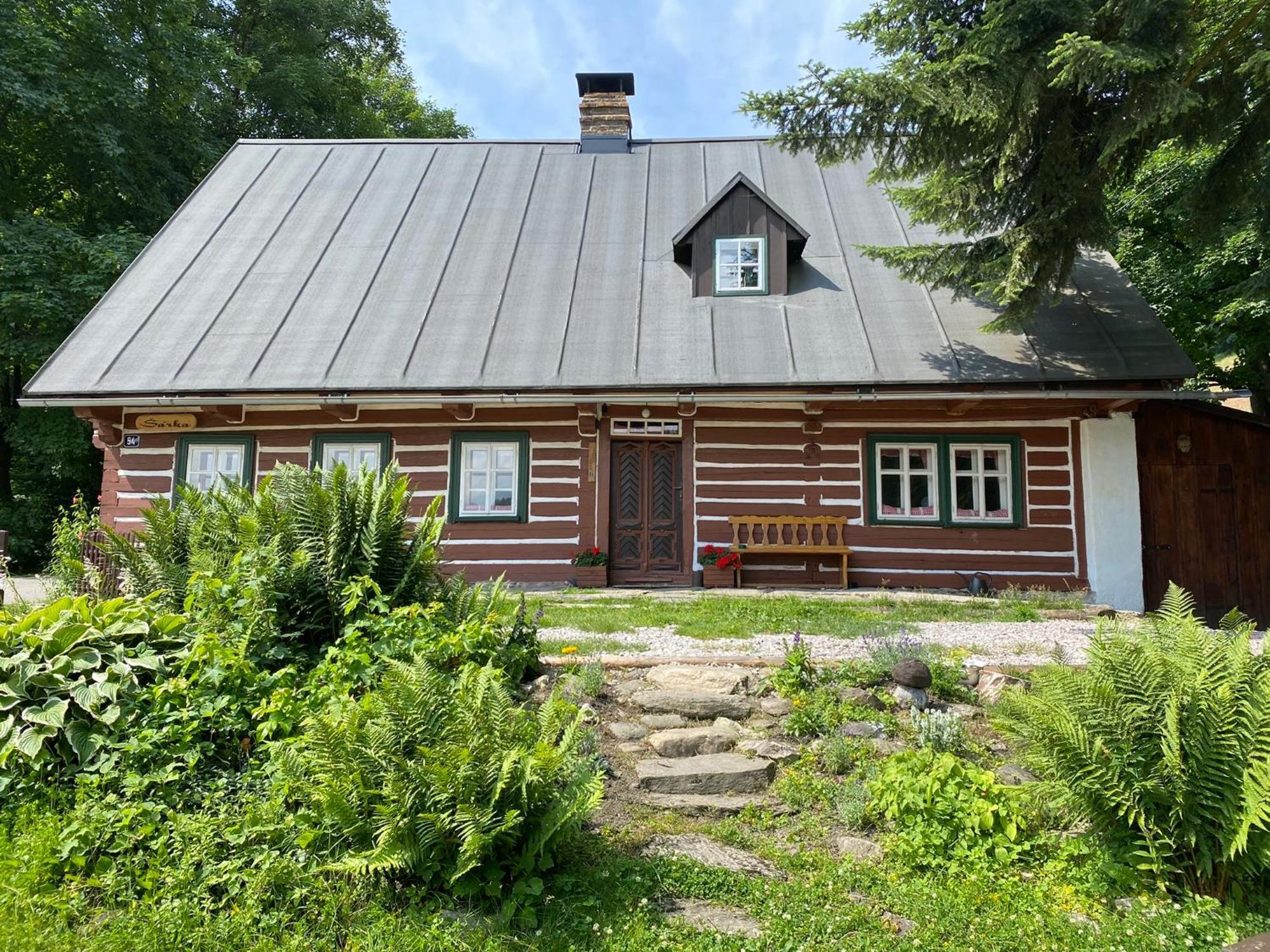 Chalupa Sarka Dolni Dvur Exterior photo